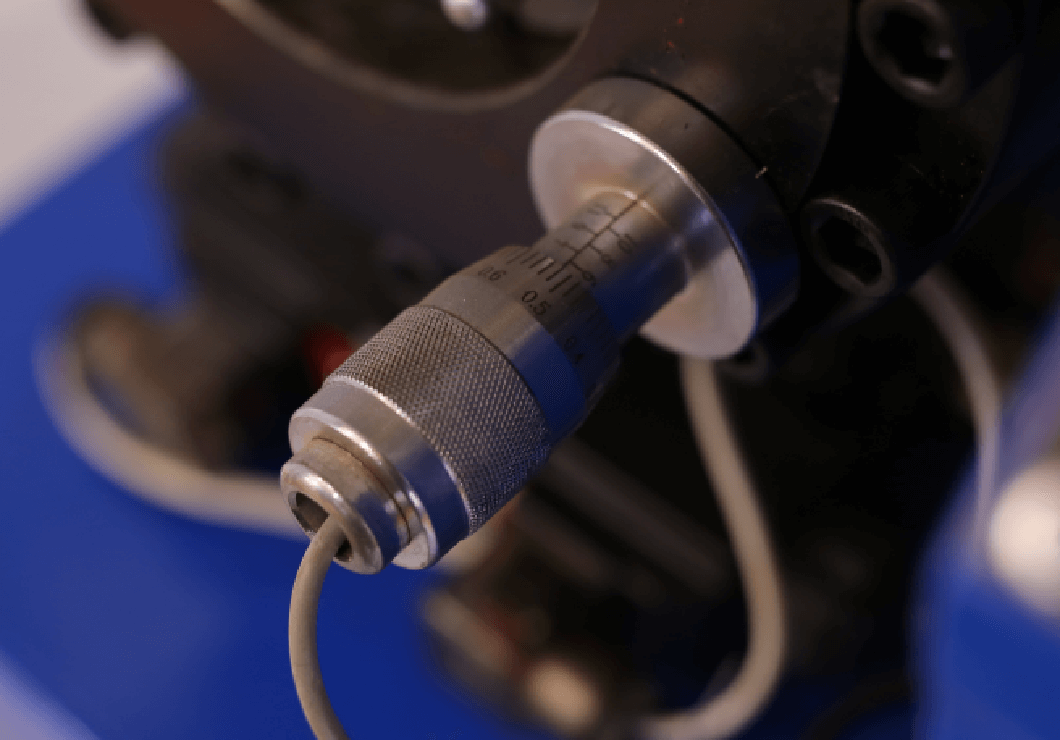 Abrochadora de mangueras hidráulicas PM4 Domarco